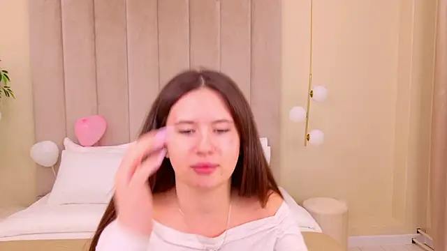 Snapshot of milaleoneli chatting on February 11, 2025, 12:37 pm milaleoneli online show from February 11, 2025, 12:37 pm