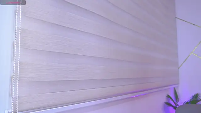 b3llaspringg online show from January 16, 2025, 12:23 am