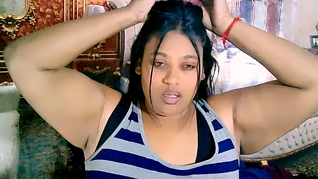 Snapshot of IndianYummy chatting on October 3, 2025, 3:42 pm IndianYummy online show from October 3, 2025, 3:42 pm