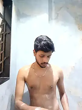 skinnyyyyyyyyy online show from February 28, 2026, 4:13 am