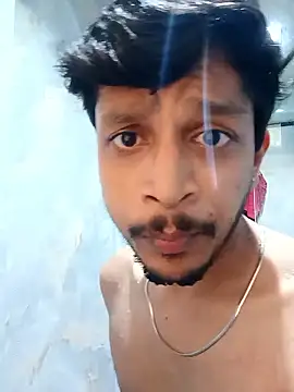 skinnyyyyyyyyy online show from April 19, 2026, 11:20 am