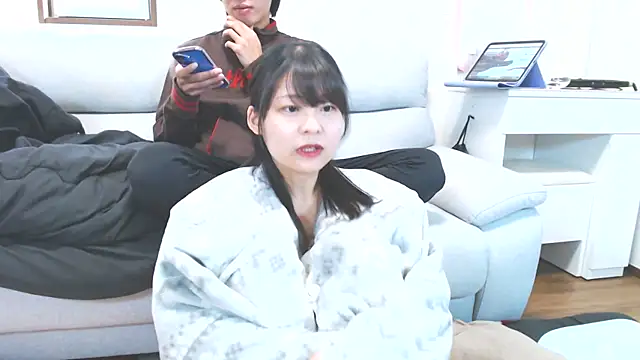 nmnk CH online show from December 20, 2024, 1:36 am