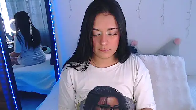 Samanta james19 online show from April 2, 2026, 5:54 pm