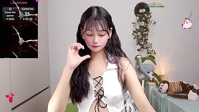 Snapshot of Xiaomi-Angela chatting on March 4, 2025, 3:15 pm Xiaomi-Angela online show from March 4, 2025, 3:15 pm