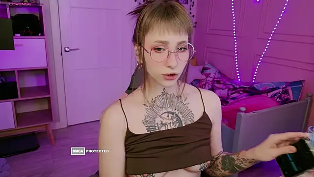 Snapshot of Succvbu7 chatting on March 28, 2026, 7:08 am Succvbu7 online show from March 28, 2026, 7:08 am