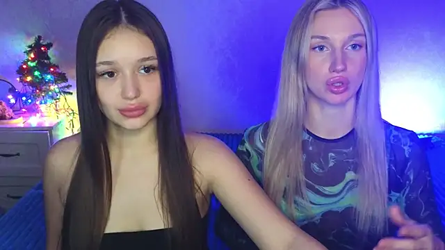 Megan Kira online show from December 13, 2024, 1:12 pm