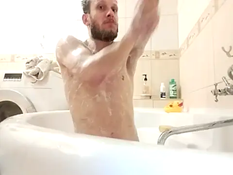 hoot denis28 online show from February 9, 2025, 1:55 am