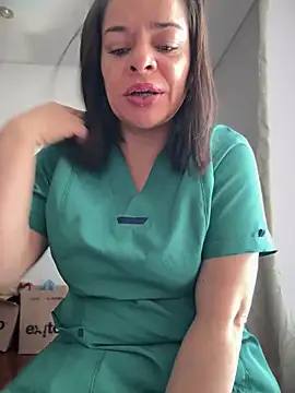 Snapshot of NATHALIA-28_ chatting on October 21, 2025, 11:55 am NATHALIA-28 online show from October 21, 2025, 11:55 am