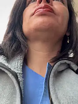 Snapshot of NATHALIA-28_ chatting on October 27, 2025, 12:09 pm NATHALIA-28 online show from October 27, 2025, 12:09 pm