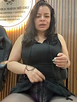 Snapshot of NATHALIA-28_ chatting on July 19, 2026, 1:15 pm NATHALIA-28 online show from July 19, 2026, 1:15 pm