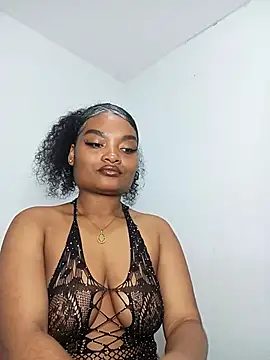 gianna smith online show from April 17, 2026, 5:10 am