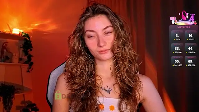 lady curls online show from April 21, 2026, 9:50 pm