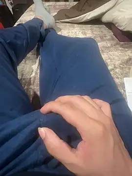 sonug0912 online show from February 5, 2025, 2:16 pm