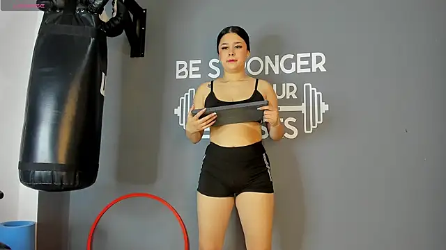 ariadna milano online show from December 13, 2024, 12:39 pm