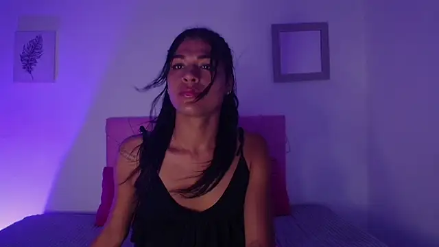 issa kitty online show from March 20, 2025, 4:20 pm