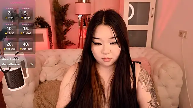 mei honey  online show from February 1, 2025, 7:44 pm