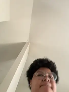 Snapshot of Ectorius chatting on March 3, 2026, 6:58 pm Ectorius online show from March 3, 2026, 6:58 pm