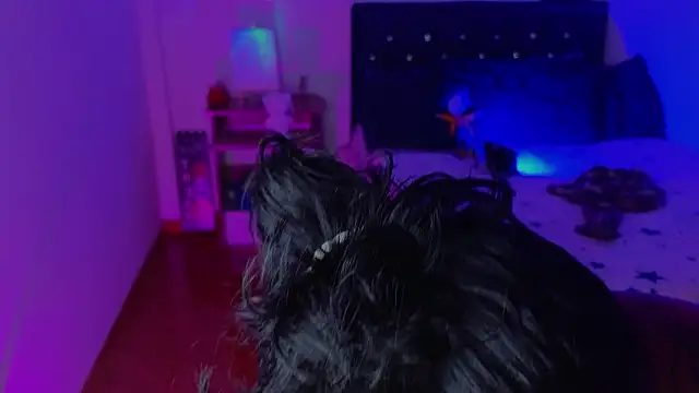 Snapshot of Pauilina chatting on February 25, 2026, 11:53 am Pauilina online show from February 25, 2026, 11:53 am