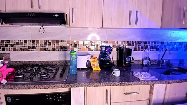 BRITHANY SPARK online show from February 22, 2025, 10:52 pm