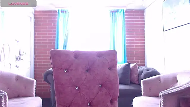 Snapshot of devi_black13_ chatting on February 17, 2026, 5:08 pm devi black13 online show from February 17, 2026, 5:08 pm