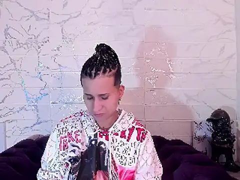 Im Milan Rs online show from March 1, 2025, 10:24 am