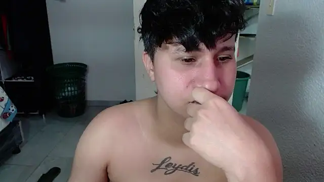 Snapshot of Im_Milan_Rs chatting on March 8, 2026, 4:16 am Im Milan Rs online show from March 8, 2026, 4:16 am