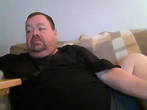 hitman 35 online show from April 14, 2026, 3:34 am