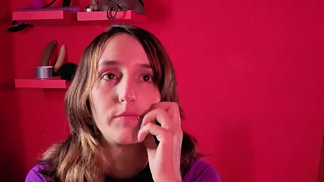 Ambar Roux  online show from November 25, 2025, 2:22 am