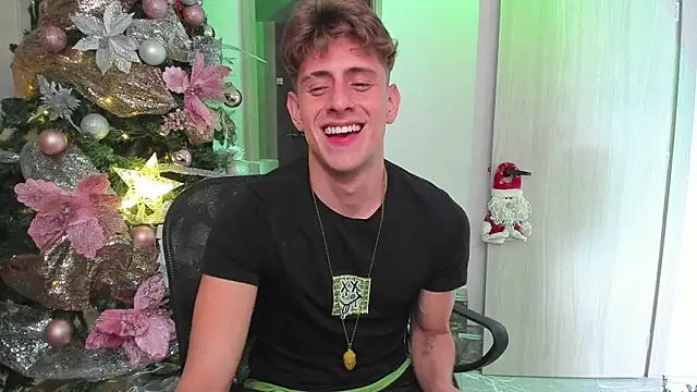 Jasperjoness online show from December 18, 2024, 5:52 pm