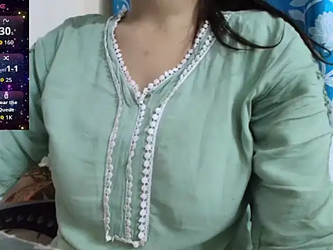 Reika 01 online show from June 30, 2026, 1:28 am