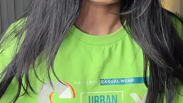 sexy m23 online show from December 18, 2025, 11:22 pm