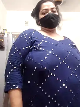 zeepe19 online show from October 12, 2025, 8:57 am