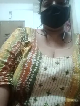 zeepe19 online show from March 2, 2026, 9:10 pm