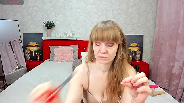 KattyPeachX online show from February 25, 2026, 1:37 am