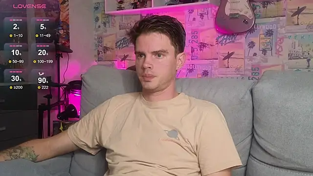 Mike Burn online show from October 28, 2025, 12:19 pm