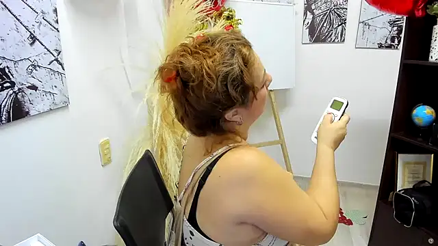 barbara portman online show from February 13, 2025, 1:29 am