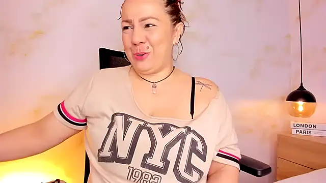 barbara portman online show from September 26, 2025, 1:53 am