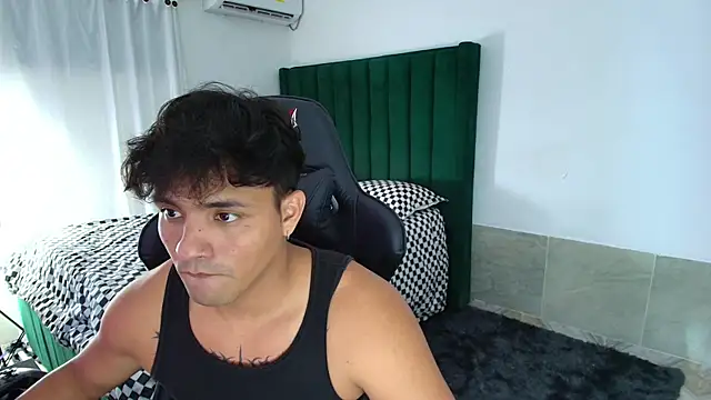 man dur07 online show from February 11, 2026, 5:23 am