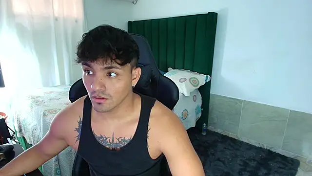 man dur07 online show from March 8, 2026, 8:56 pm