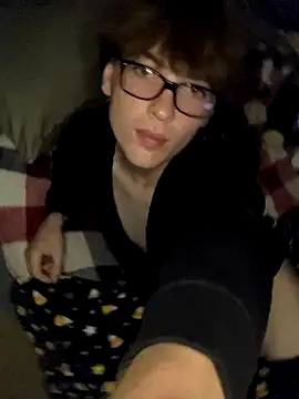 YourFavTwinkie online show from September 24, 2025, 4:49 am