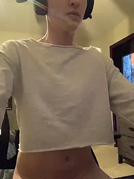 YourFavTwinkie online show from February 8, 2026, 2:15 am