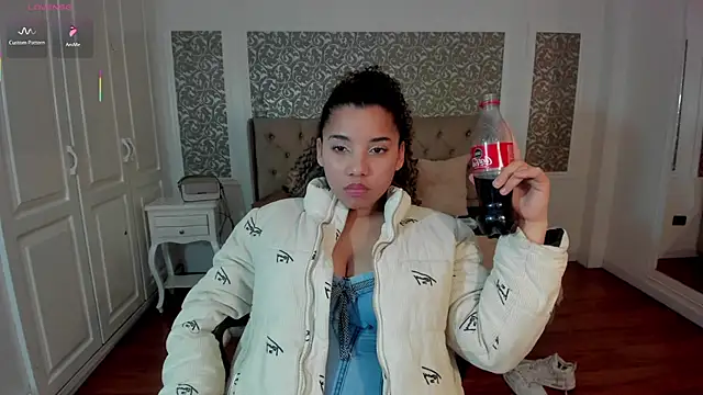 Mayaa ross online show from September 15, 2025, 1:38 am