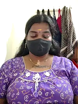 Snapshot of sulekha-mallu chatting on January 26, 2025, 3:14 pm sulekha-mallu online show from January 26, 2025, 3:14 pm