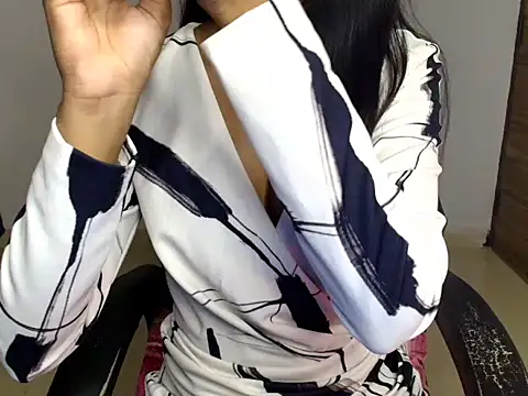 CUTE princess 143 online show from January 19, 2026, 2:54 pm