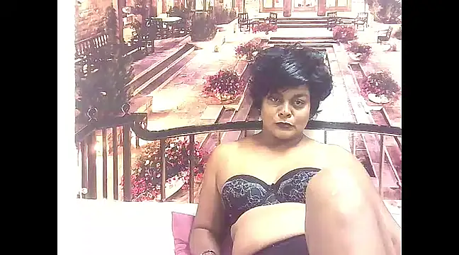 Snapshot of indianCherryPie chatting on January 20, 2025, 1:53 pm indianCherryPie online show from January 20, 2025, 1:53 pm