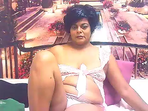 Snapshot of indianCherryPie chatting on January 22, 2025, 2:24 pm indianCherryPie online show from January 22, 2025, 2:24 pm