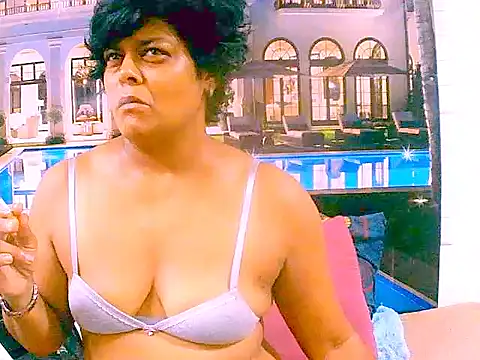 Snapshot of indianCherryPie chatting on January 31, 2025, 6:24 am indianCherryPie online show from January 31, 2025, 6:24 am