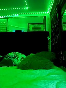 christphor online show from December 11, 2024, 4:07 am