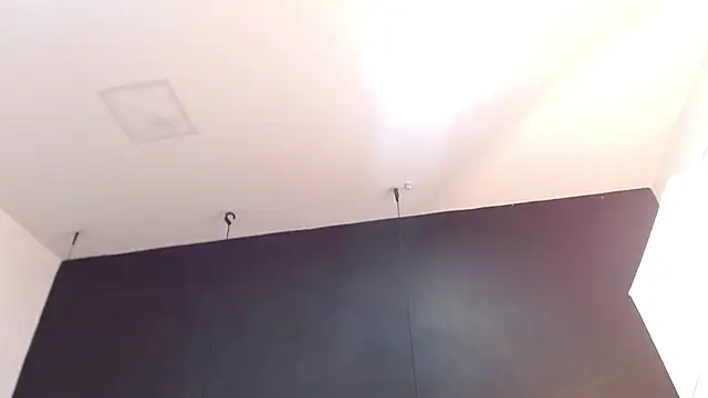 Snapshot of brendamaz chatting on February 4, 2025, 6:17 pm brendamaz online show from February 4, 2025, 6:17 pm