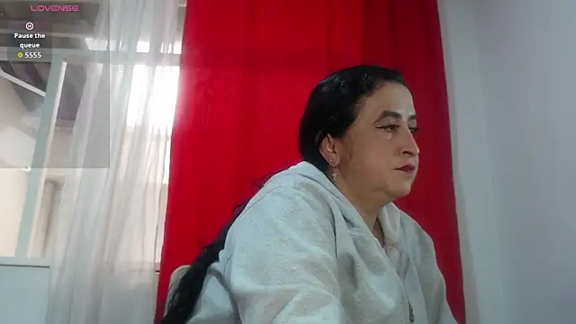 anita s3x online show from November 3, 2025, 11:33 am